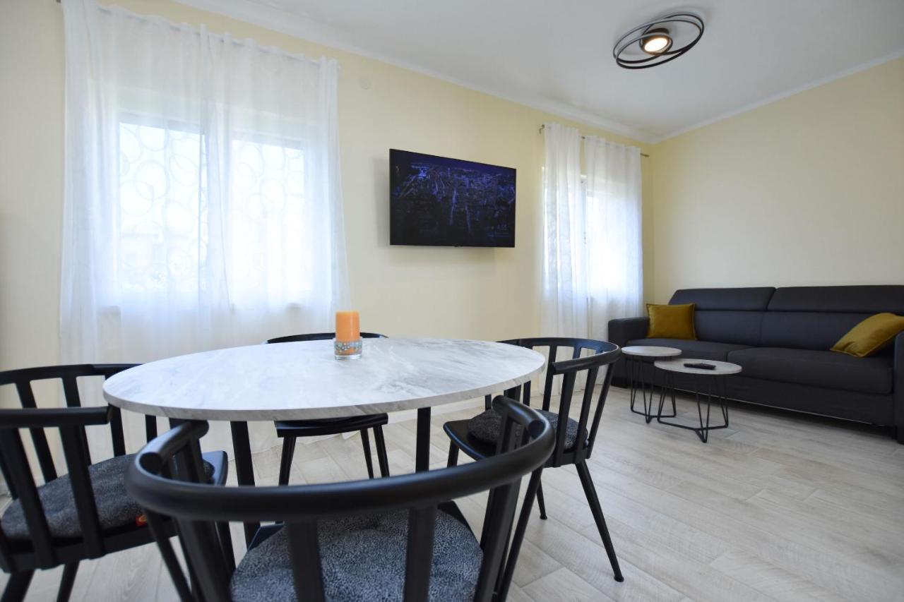 Apartment Ruzica Primošten Kültér fotó